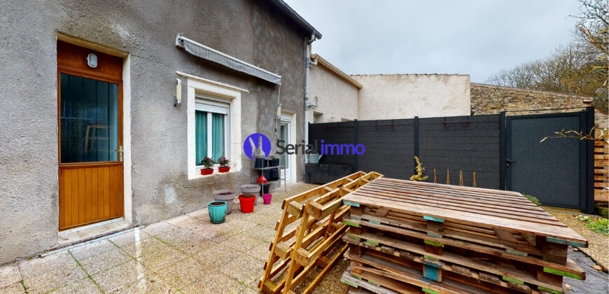 VENDU – Studio Pierre-la-Treiche
